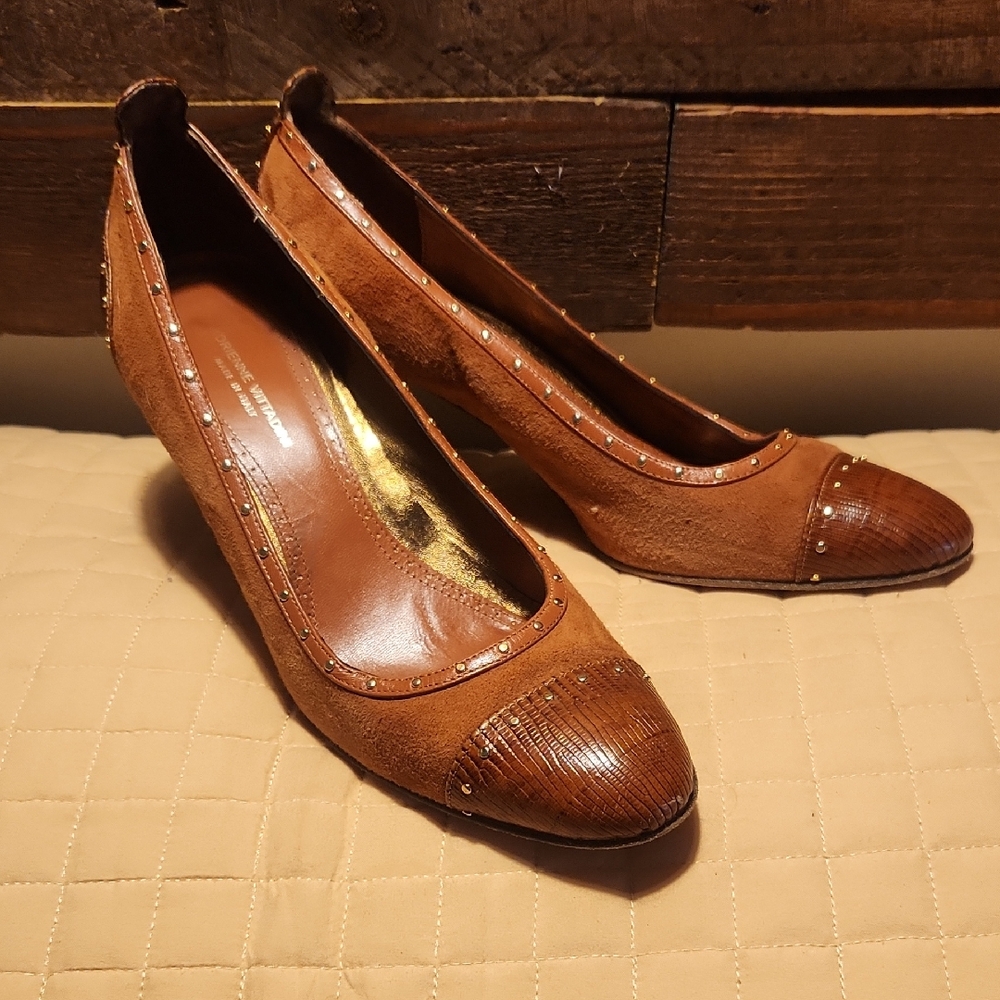 Adrienne Vittadini Pumps